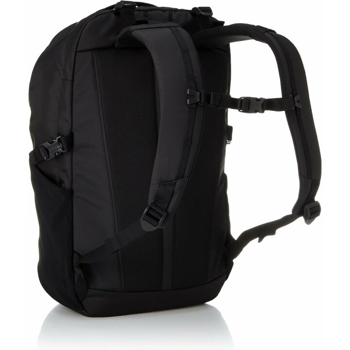 Patagonia Refugio Day Pack 30L - Black Backpack
