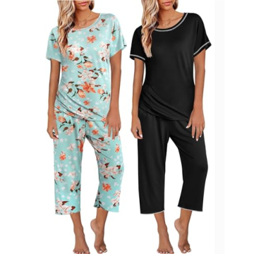 Ekouaer Women's Pajamas Set - Short Sleeve Sleepwear Tops with Capri Pants