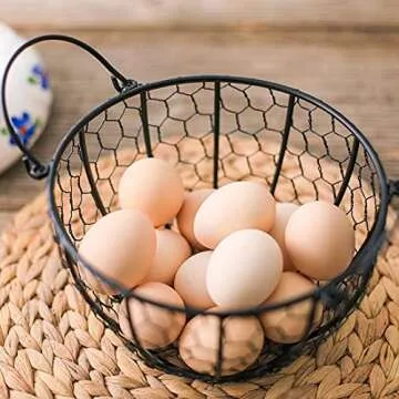 Charming Farmhouse Egg Storage Basket for 24 Eggs