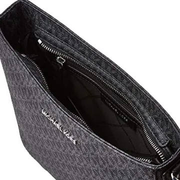 Stylish Michael Kors Jet Set Travel Messenger Bag