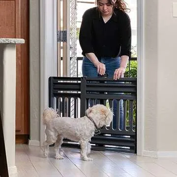 IRIS USA 24"- 39" Dog Gate, Plastic Pet Gate Indoor, Expandable, Portable Dog Gate for Doorways, 25" H, Gray