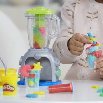 Fun Play-Doh Swirlin' Smoothies Toy Blender for Kids