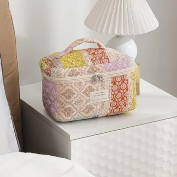 Chic RSRSLEII Quilted Makeup Bag for Travel and Home