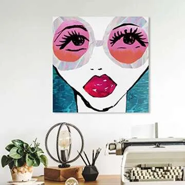 Oliver Gal Glam Wall Art Canvas Print 'Ready for Water' 12x12