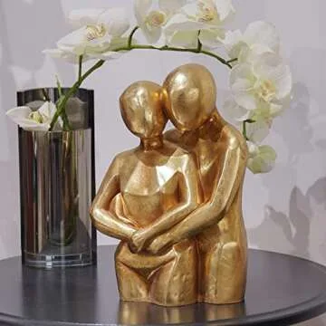 Hugging Couple Sculptures Home Décor - Modern Gold Decor Lovers Statues Resin Collectible Figurines Anniversary Wedding Valentines Day Decor Gift for Home Shelf Décor 7.25 x 4.25 x 10.5 Inch Guichifun