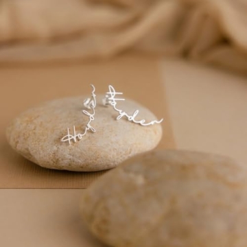 CAITLYNMINIMALIST 18K Gold Plated Sterling Silver Custom Name Personalized Writing Minimalist Personalized Word Stud Earrings Mother Bridesmaids Gift for Her