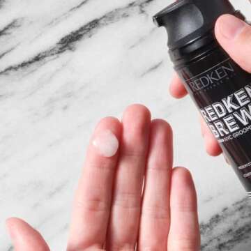 Redken Brews Fiber Cream For Men | Men's Hair Styling Cream | Medium Hold | Natural, Undone Finish | Adds Texture and Shape | 3.4 Fl Oz