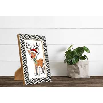 Handmade Decorative Photo Frame for Unique Displays