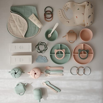 Stylish Organic Muslin Baby Burp Cloths for New Parents