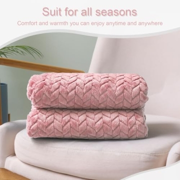 Exclusivo Mezcla Pink Fleece Throw Blanket for Cozy Moments