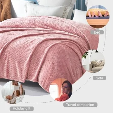 Exclusivo Mezcla Pink Fleece Throw Blanket for Cozy Moments