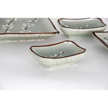 Hinomaru 6 Piece Sushi Dinner Set with Sakura Design
