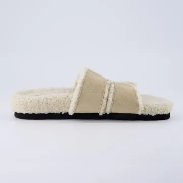 CUSHIONAIRE Cuddle Fur Slippers for Women – Cozy Comfort