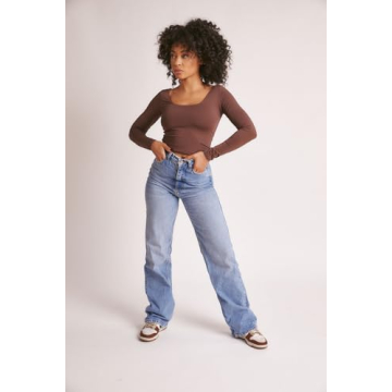 Almere Long Sleeve Top: Seamless & Smooth Fabric Comfort