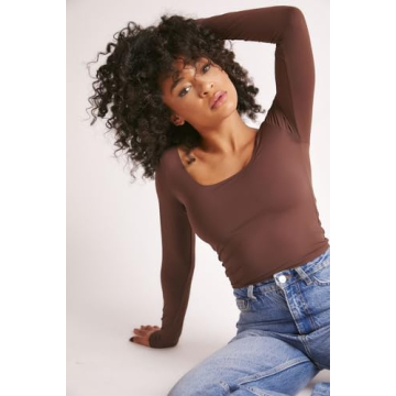 Almere Long Sleeve Top: Seamless & Smooth Fabric Comfort