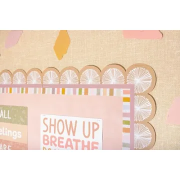 Light Mauve Scalloped Border Trim for Classrooms