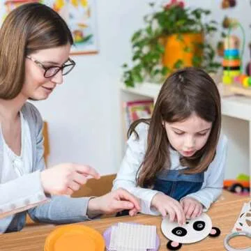 KATOOM Paper Plate Art Kit for Kids,12 Pack Animal Art Craft Gift for Boys Girls Toddlers,DIY Craft Card Early Learning Art Project for Birthday Party Favor Christmas