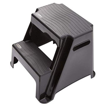 Rubbermaid Heavy-Duty Step Stool for Safety and Stability