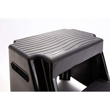 Rubbermaid Heavy-Duty Step Stool for Safety and Stability