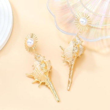 Shell Conch Earrings, Ocean Conch Seashell Dangle Earrings for Women, Bohemian Pearl Seashell Long Earrings, Sea Snail Stud Earrings Summer Boho Jewelry, Beach Seashell Conch Drop Earrings for womens