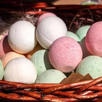 Shining Pearl White Mica Powder - SEISSO Mica Powder for Epoxy Resin (1.76oz/50g Bottle), Dye for Resin Crafting, Soap Making, Paints, Bath Bomb, Slime, Nail Polish, Cosmetics, Lip Balm