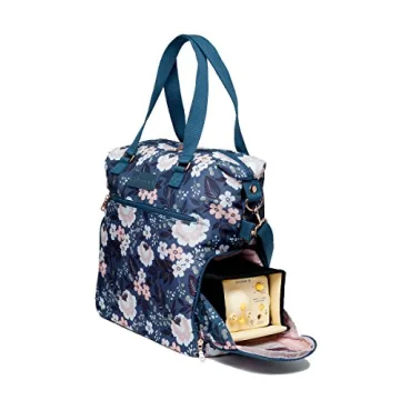 Stylish Sarah Wells Lizzy Pump Bag for Pumping Moms