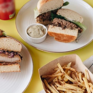 Luvan Elegant Butter Warmer Set for Seafood and Dips