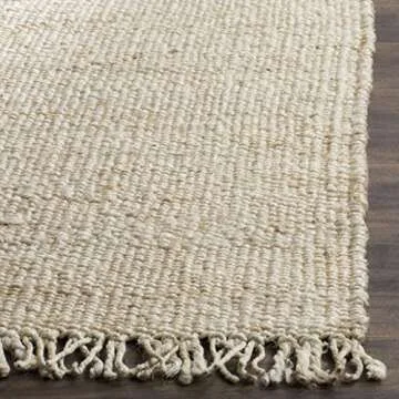 SAFAVIEH Natural Fiber Collection Accent Rug - 4' x 6', Ivory, Handmade Boho Fringe Woven Jute, Ideal for High Traffic Areas in Entryway, Living Room, Bedroom (NF368B)