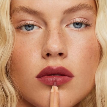 ILIA Lip Sketch Hydrating Crayon - Vegan, Long Lasting Color