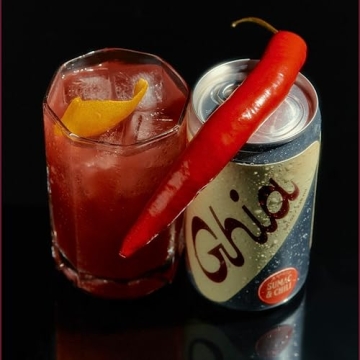 Ghia Non-Alcoholic Sumac & Chili Le Spritz, 4-Pack | Unique Mocktail Mixer