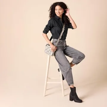 Classic-Fit Cotton Poplin Shirt for Women - Summer Essential