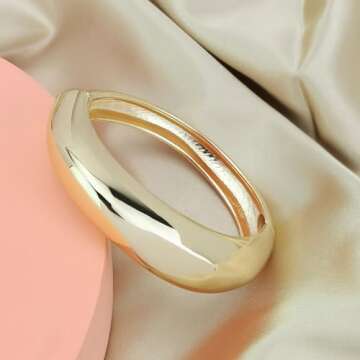 Aktully Chunky Gold Cuff Bangle Bracelets for Women 18k Gold Statement Bracelet Minimalist Thick Gold Hinge Wrist Cuff Bracelets Trendy Jewelry for Women Men (Gold)