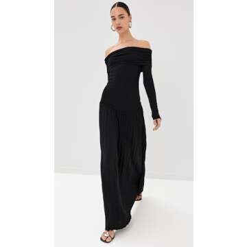 Lioness Field of Dreams Off-Shoulder Maxi Dress: Elegant Comfort