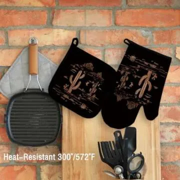 Stylish Qeheb Western Desert Oven Mitts and Pot Holders Set