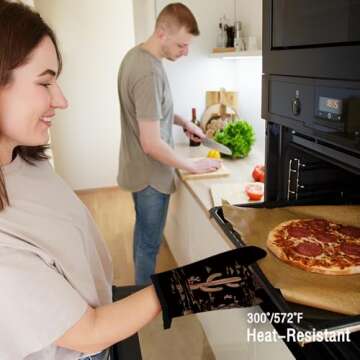 Qeheb Western Desert Black Oven Mitts and Pot Holders Sets, Cactus Kitchen Decor, Cactus Decor Oven Mitts, Southwest Decor Kitchen, Western Decor Over Mittens for Kitchen Decor