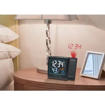 La Crosse Projection Alarm Clock With Temperature & USB Port
