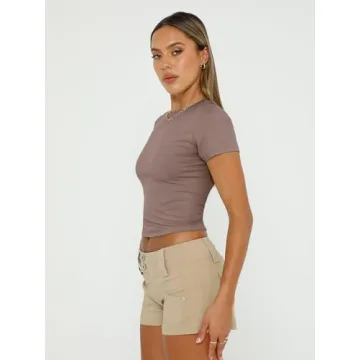Trendy Queen Women's Basic T-Shirt Scoop Neck Crop Tops
