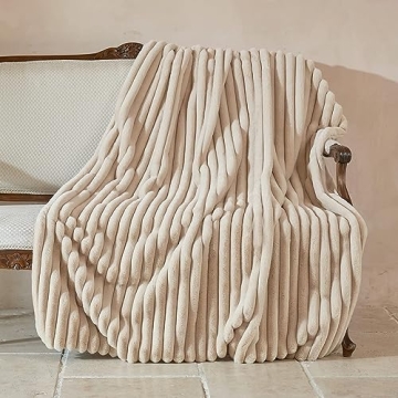 Luxurious Amélie Faux Fur Throw Blanket for Ultimate Comfort