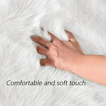 Latepis Faux Fur Rug - Luxury Fluffy Sheepskin Design