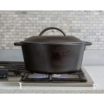 Lodge 5 Quart Pre-Seasoned Cast Iron Dutch Oven