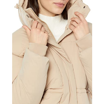 Amazon Essentials Women's Short Waisted Puffer Jacket