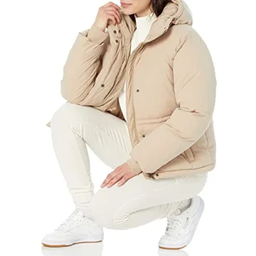 Amazon Essentials Women's Short Waisted Puffer Jacket