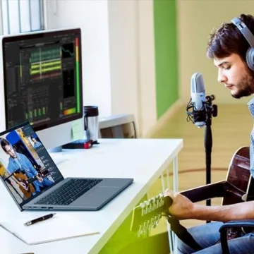 Premium Acer Swift Go Laptop 14" Touchscreen Intel i7