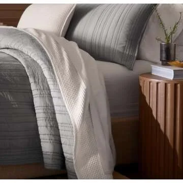 BOLL & BRANCH Waffle Bed Blanket - Full/Queen, White - Luxury 100% Organic Cotton - Soft, Lightweight and Breathable - Textured Waffle Weave Design