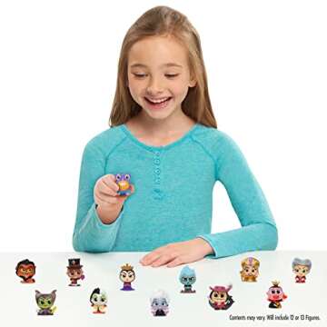 Disney Doorables Villain Collection Peek, Includes 12 Exclusive Mini Collectible Figures, Styles May Vary, Kids Toys for Ages 5 Up, Amazon Exclusive by Just Play