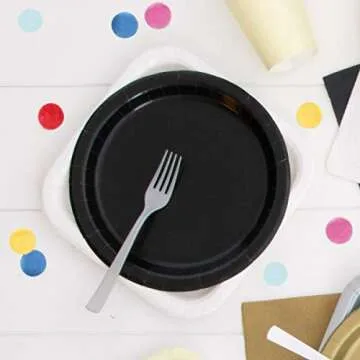 Solid Black Round Paper Dinner Plates - 9" (Pack of 16) - Eco-Friendly & Disposable Tableware - Perfect for Celebrations, Weddings & Gatherings