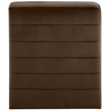 Meridian Velvet Accent Chair - Modern Luxury for Homes