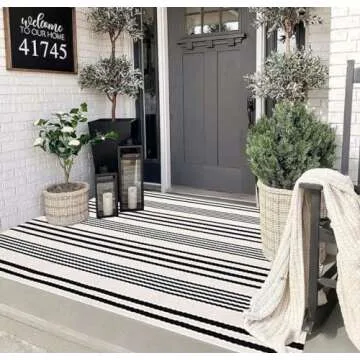 Stylish Black and White Outdoor Rug - Durable & Washable