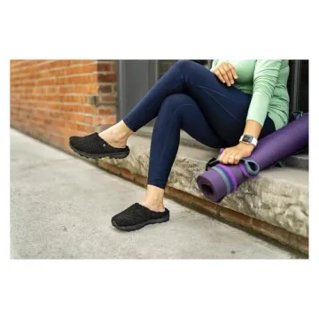 Topo Athletic Revive Recovery Shoes for Women - Lightweight