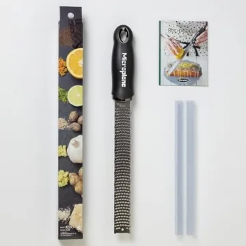 Microplane Zester & Parmesan Grater - Easy Zesting & Grating